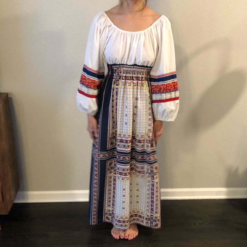 Vintage 1970’s Boho Dress - Picture 2 of 10